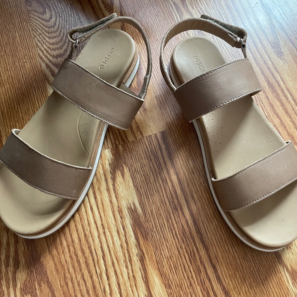 Nisolo Go-To Flatform Sandal 2.0 Almond 9.5